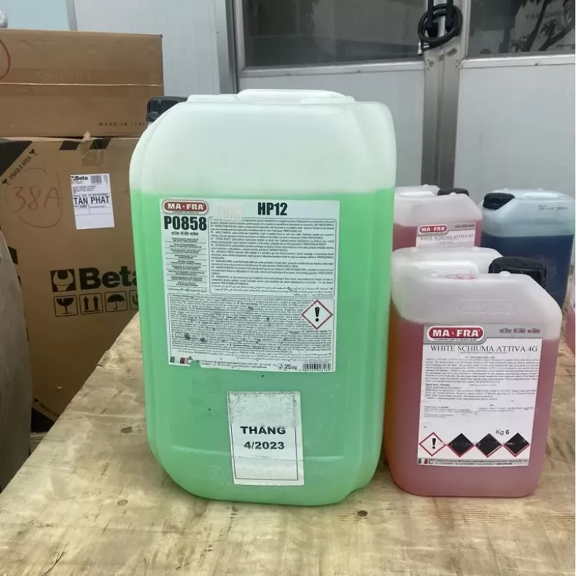 HP12 engine compartment cleaning chemical 25 Kg